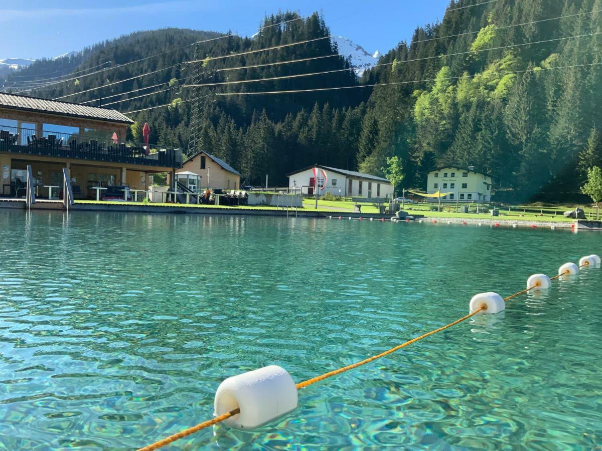 Alpine Lodge Kloesterle Am Arlberg Εξωτερικό φωτογραφία